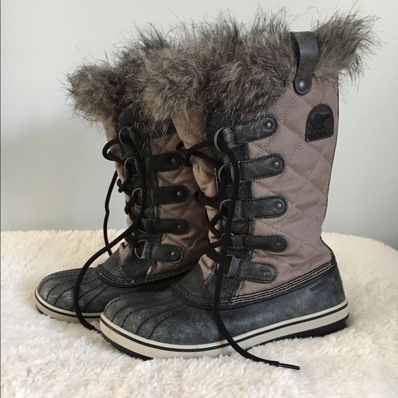 Sorel Joan of Arctic Boot Size 8 - Picture 3 of 5